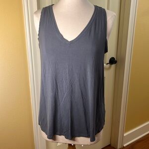 Time & Tru L(12/14) Gray Tank